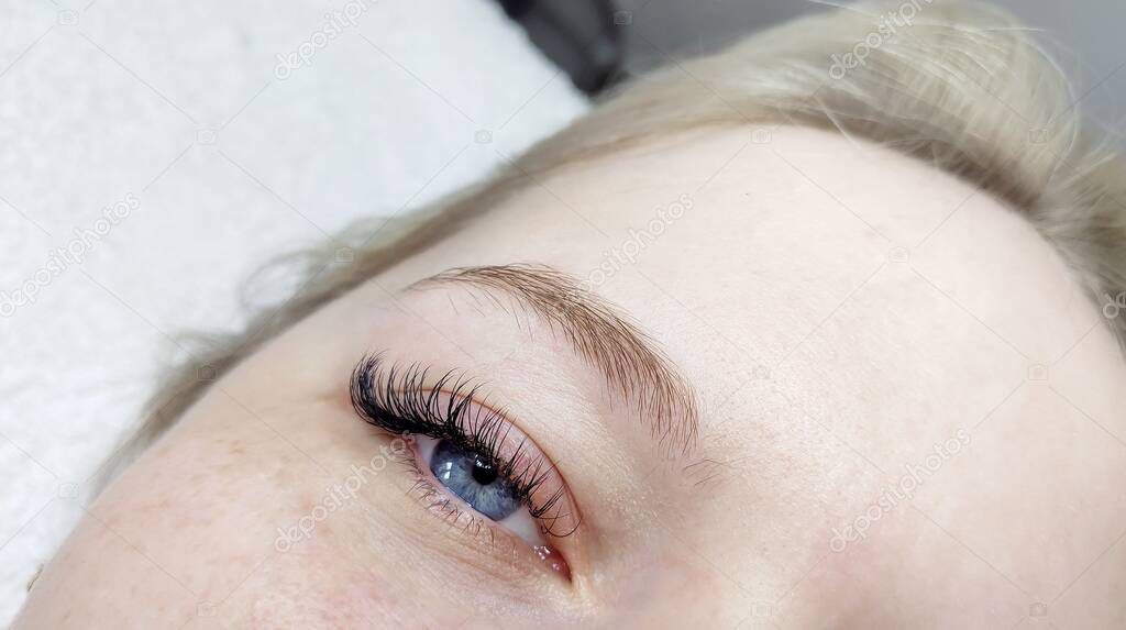 Full volume lash extensions